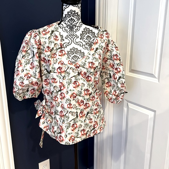 NWT Women’s Floral Top - Picture 1 of 6